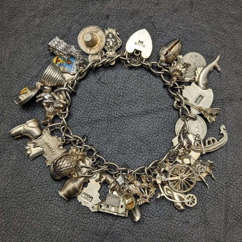 Pulsera de dijes de plata esterlina vintage británica, 69 g