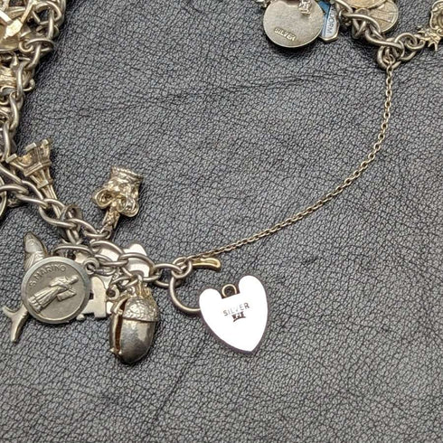 Pulsera de dijes de plata esterlina vintage británica, 69 g