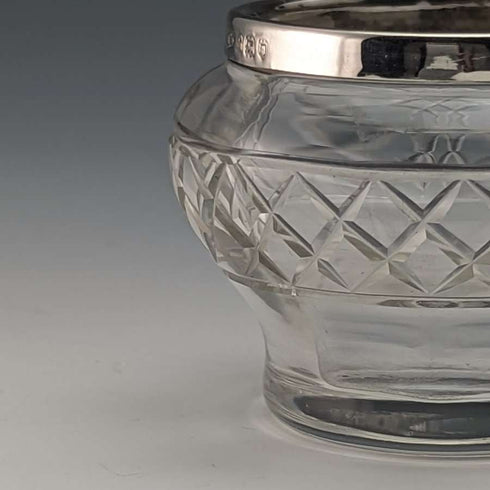 1923 British antique cut glass salt cellar pure silver decoration 61g