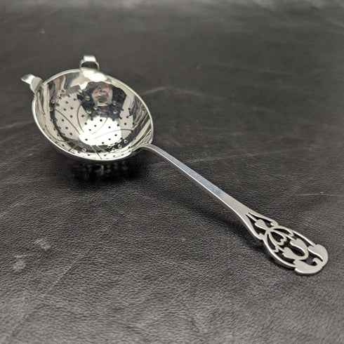 1917 British Antique Sterling Silver Tea Strainer
