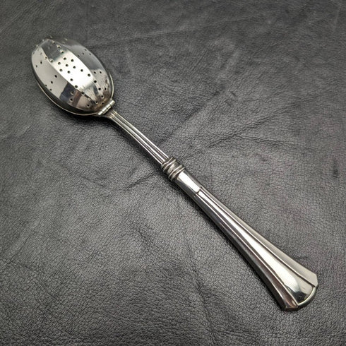 US antique sterling silver tea infuser in case