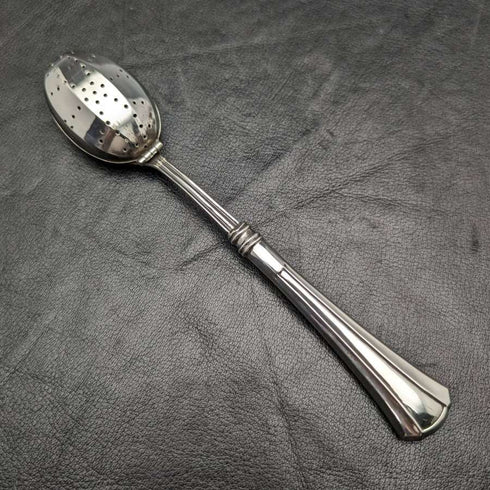 US antique sterling silver tea infuser in case