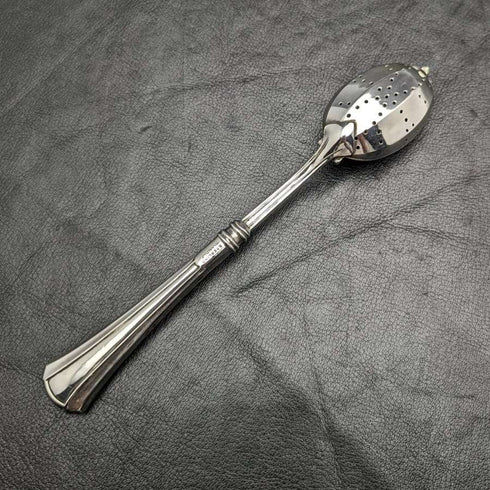 US antique sterling silver tea infuser in case