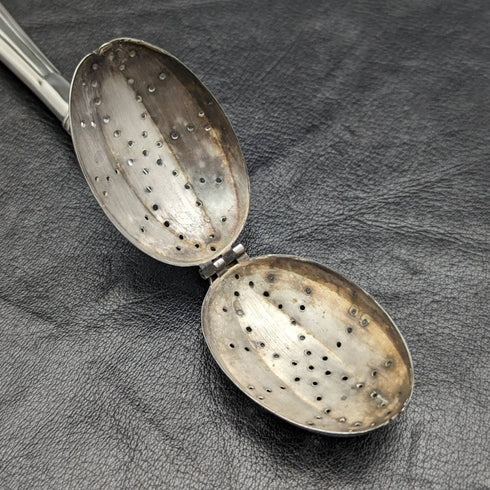 US antique sterling silver tea infuser in case