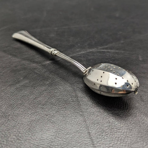 US antique sterling silver tea infuser in case