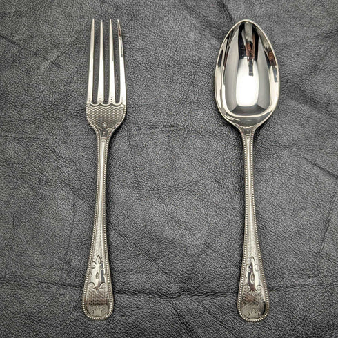 1872年 英国アンティーク 純銀製クリスニングカトラリーセット ケース入