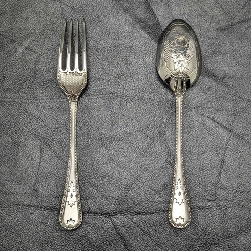 1872年 英国アンティーク 純銀製クリスニングカトラリーセット ケース入