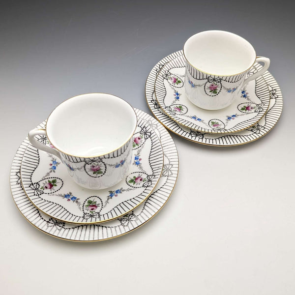 Around 1920 English Shelley teacup trio pair