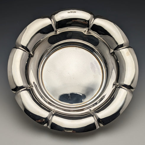 1901年 英国アンティーク 純銀製 フラワー型ボウル 319g 直径23cm Henry Atkins