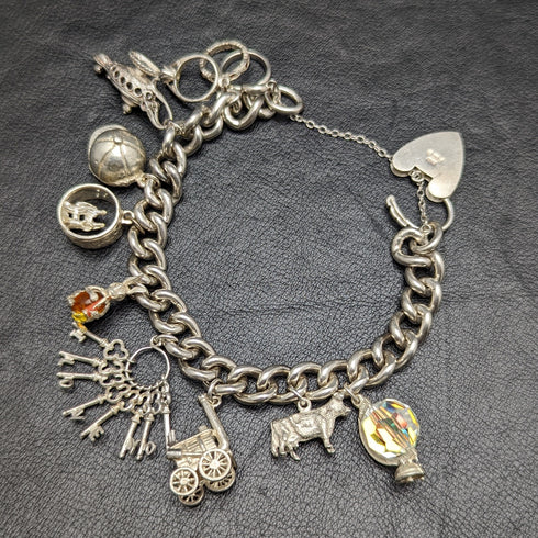 英国ヴィンテージ 純銀製 チャームブレスレット 71g
