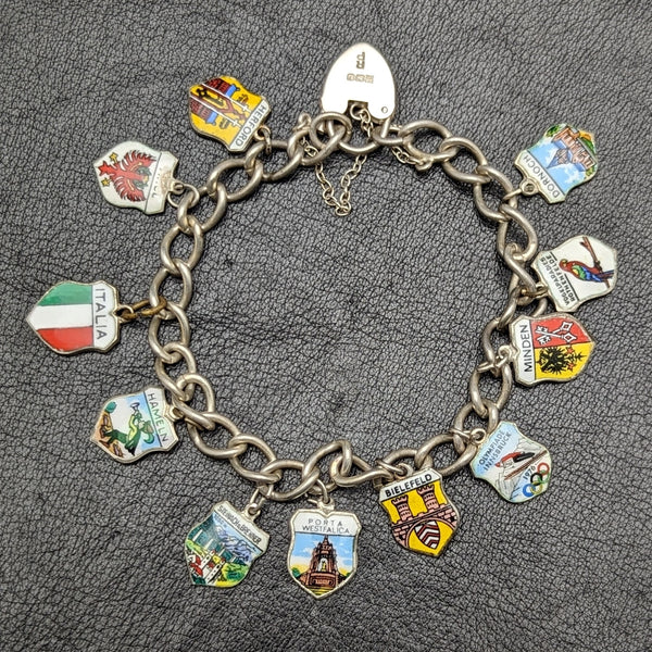 British vintage sterling silver charm bracelet 23g