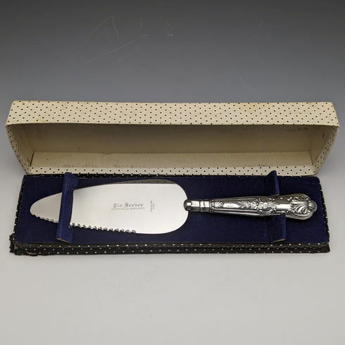 1967 British Vintage Pie Server Sterling Silver Handle Queen's Pattern Paper Box
