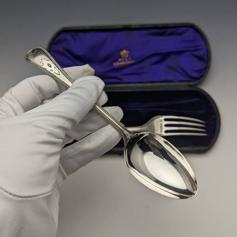 1872年 英国アンティーク 純銀製クリスニングカトラリーセット ケース入