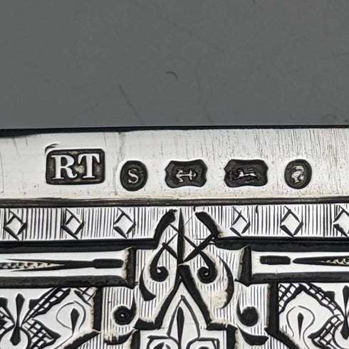 1867年 英国アンティーク 純銀製カードケース Robert Thornton