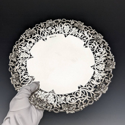 1950年 英国ヴィンテージ 純銀製タッツァ 直径27cm 641g Viner's