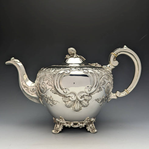1840年代 英国アンティーク シルバープレート製ティーポット 654g Roberts and Hall