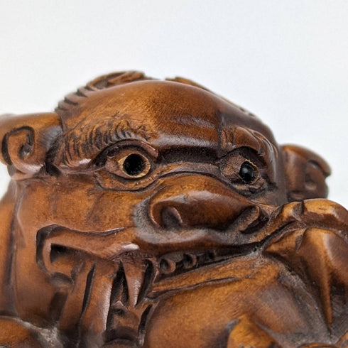 Japanese vintage lion wooden netsuke