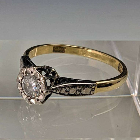 Anillo vintage británico de oro de 18 quilates con diamante de 0,25 ct, H L Brown