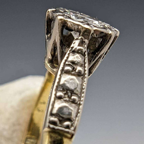 Anillo vintage británico de oro de 18 quilates con diamante de 0,25 ct, H L Brown