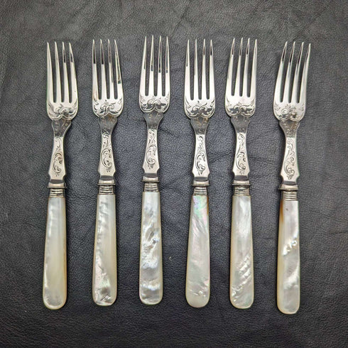 Late 19th Century British Antique White Pearl Shell Handle Sterling Silver Blade Fish Cutlery 6 Pair Set in Wooden Box