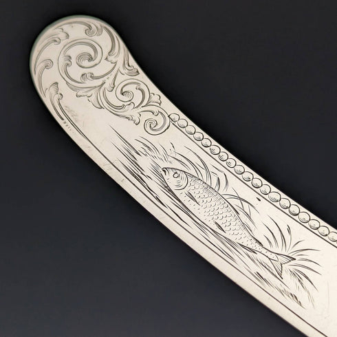 19世紀後半 英国アンティーク 白蝶貝ハンドル 純銀ブレード フィッシュカトラリー6ペアセット 木箱入り