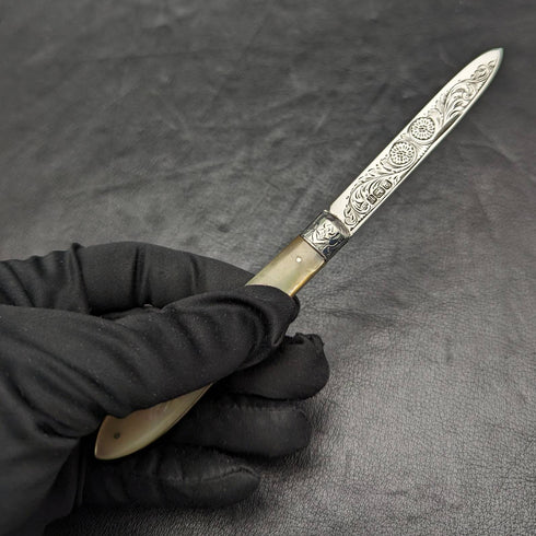 1902 British Antique White Pearl Shell Handle Pure Silver Engraving Blade Folding Pen Knife