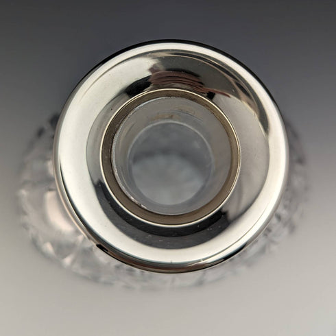 1977年 英国ヴィンテージ カットガラス オーバル型デキャンタ 純銀装飾 1750g