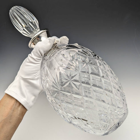 1977年 英国ヴィンテージ カットガラス オーバル型デキャンタ 純銀装飾 1750g