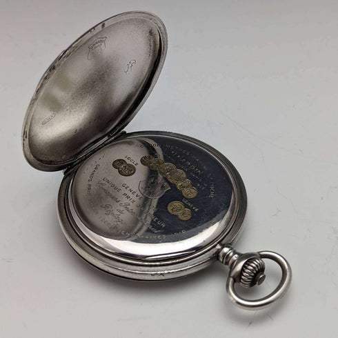 1910 年左右古董 Ulysse Nardin 懷錶野獸雕刻銀質獵人錶殼做工精良