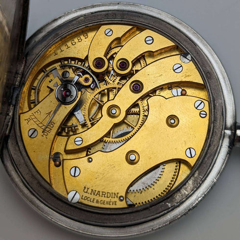 1910 年左右古董 Ulysse Nardin 懷錶野獸雕刻銀質獵人錶殼做工精良