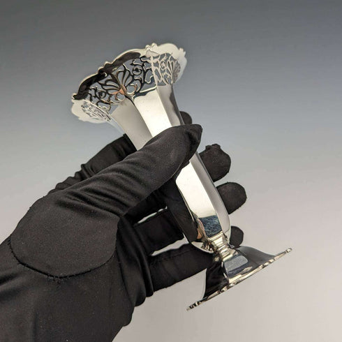 1903年 英国アンティーク 純銀製 花瓶 一輪挿し 81g Goldsmiths & Silversmiths