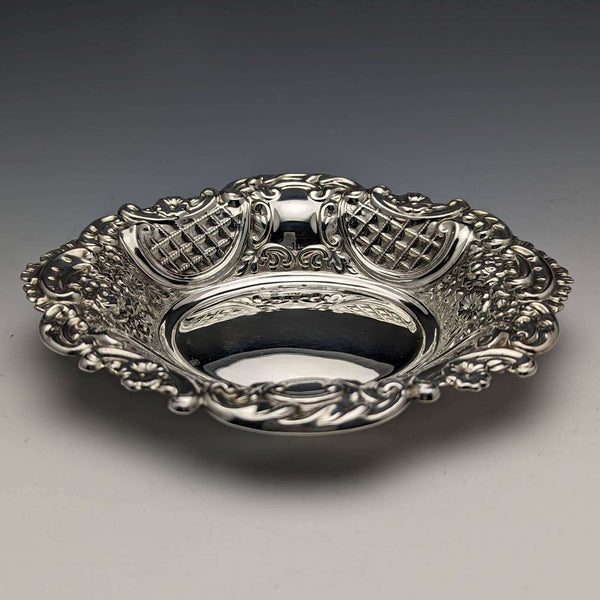 1972 British Vintage Sterling Silver Dish 88g Pinder Brothers