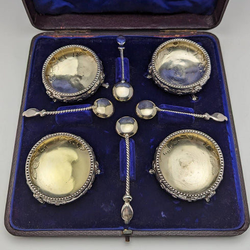 1860年頃 英国アンティーク 純銀 ソルトディッシュ&スプーン4組セット ケース入り
