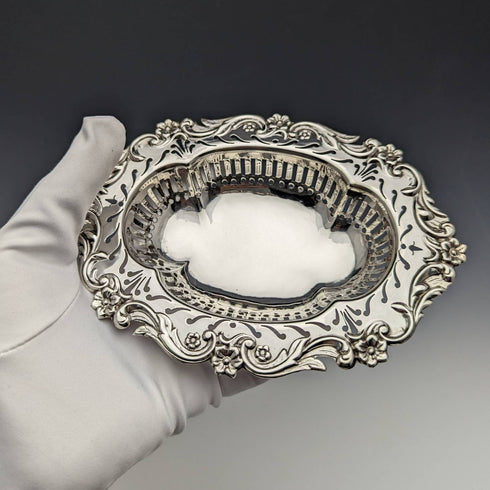 1903 British Antique Sterling Silver Bonbon Dish 80g William Hutton