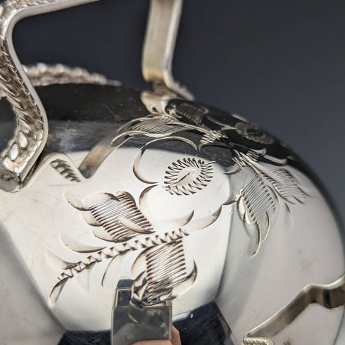 英国ヴィンテージ シルバープレート製 シュガーボウル 石炭入れデザイン