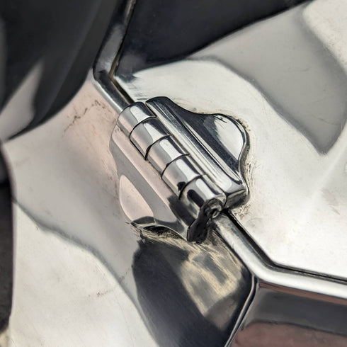 1918 British Antique Sterling Silver Large Teapot 731g Walker and Hall