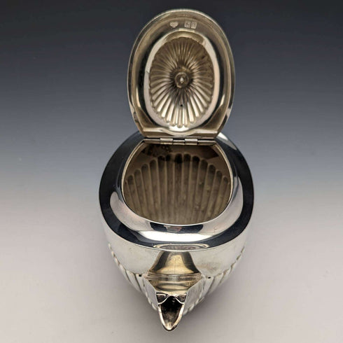Tetera de plata de ley (925) antigua inglesa de 1902, 508 g, Goldsmiths & Silversmiths