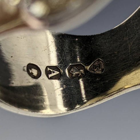 1876 年英國古董純銀糖堂浮雕雕塑