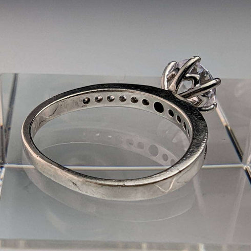 Vintage Jewelry Zirconia Sterling Silver Ring