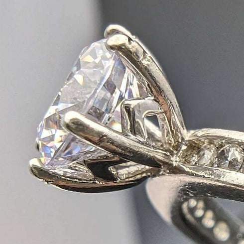 Vintage Jewelry Zirconia Sterling Silver Ring
