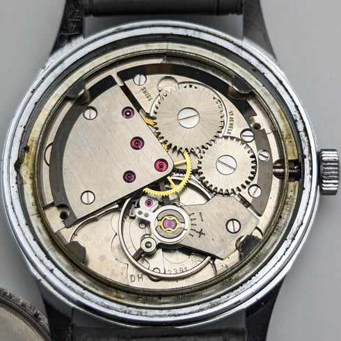 英國復古 Garrard 機械腕錶金屬錶殼做工不錯