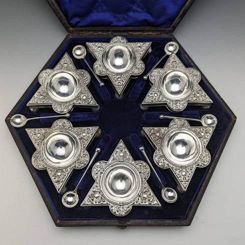 英国アンティーク シルバープレート製 ソルトディッシュ&スプーン6ペアセット ケース入り