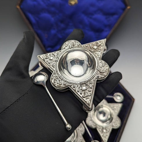 英国アンティーク シルバープレート製 ソルトディッシュ&スプーン6ペアセット ケース入り