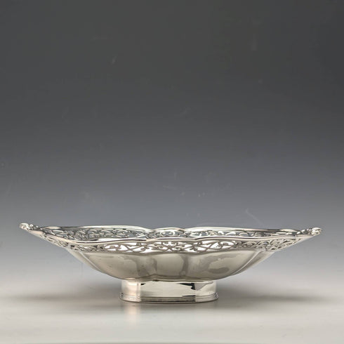 1902 British Antique Sterling Silver Dish 141g Harrison Brothers