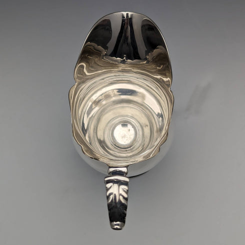 1905 British antique sterling silver cream jug 160g