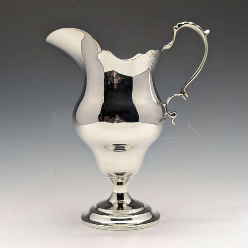 1905 British antique sterling silver cream jug 160g