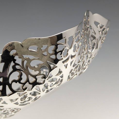 英国ヴィンテージ 純銀製 ピアス装飾ディッシュ 87g Francis Howard 箱入り