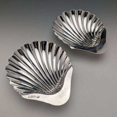 1891 British Antique Sterling Silver Shell Dish Pair 124g Atkin Brothers