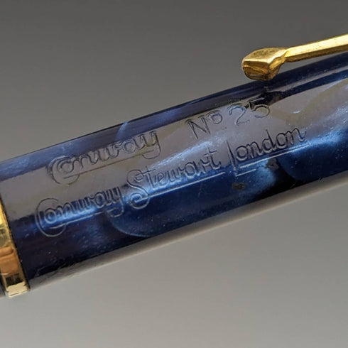 英國復古 Conway Stewart 推進鉛筆帶筆芯盒