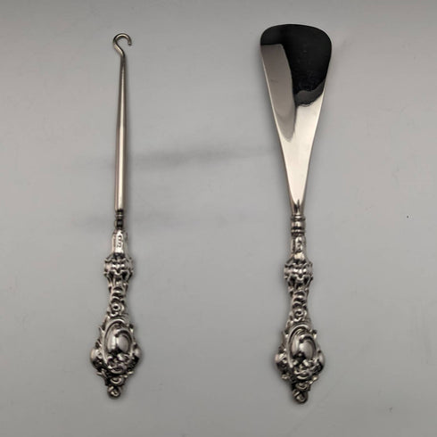 1913 British Antique Pure Silver Handle Shoehorn Button Hook Set ES Barnsley